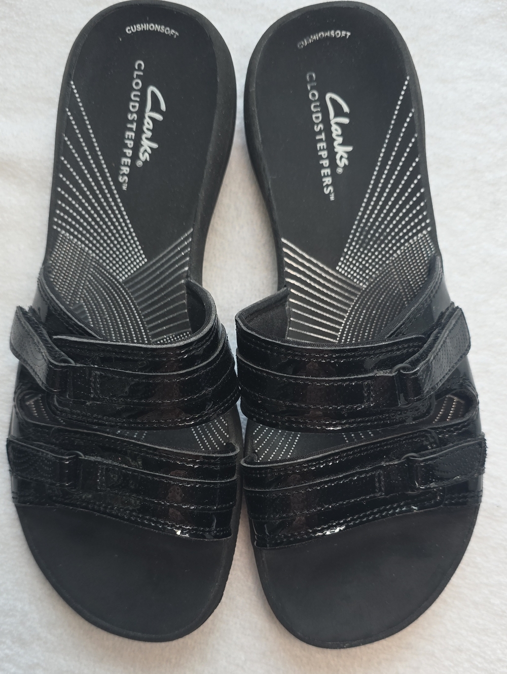 Clarks Black Patent Multi-Strap Slide Sandals 8